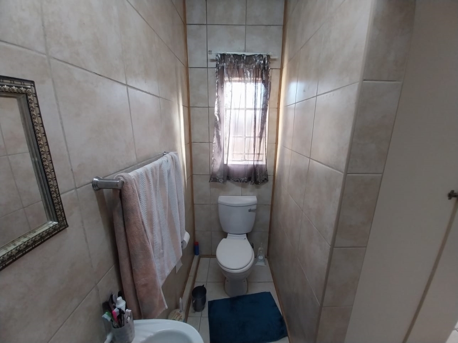 3 Bedroom Property for Sale in Bodorp North West